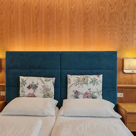Hotel Alpenblick Sarentino Eksteriør billede