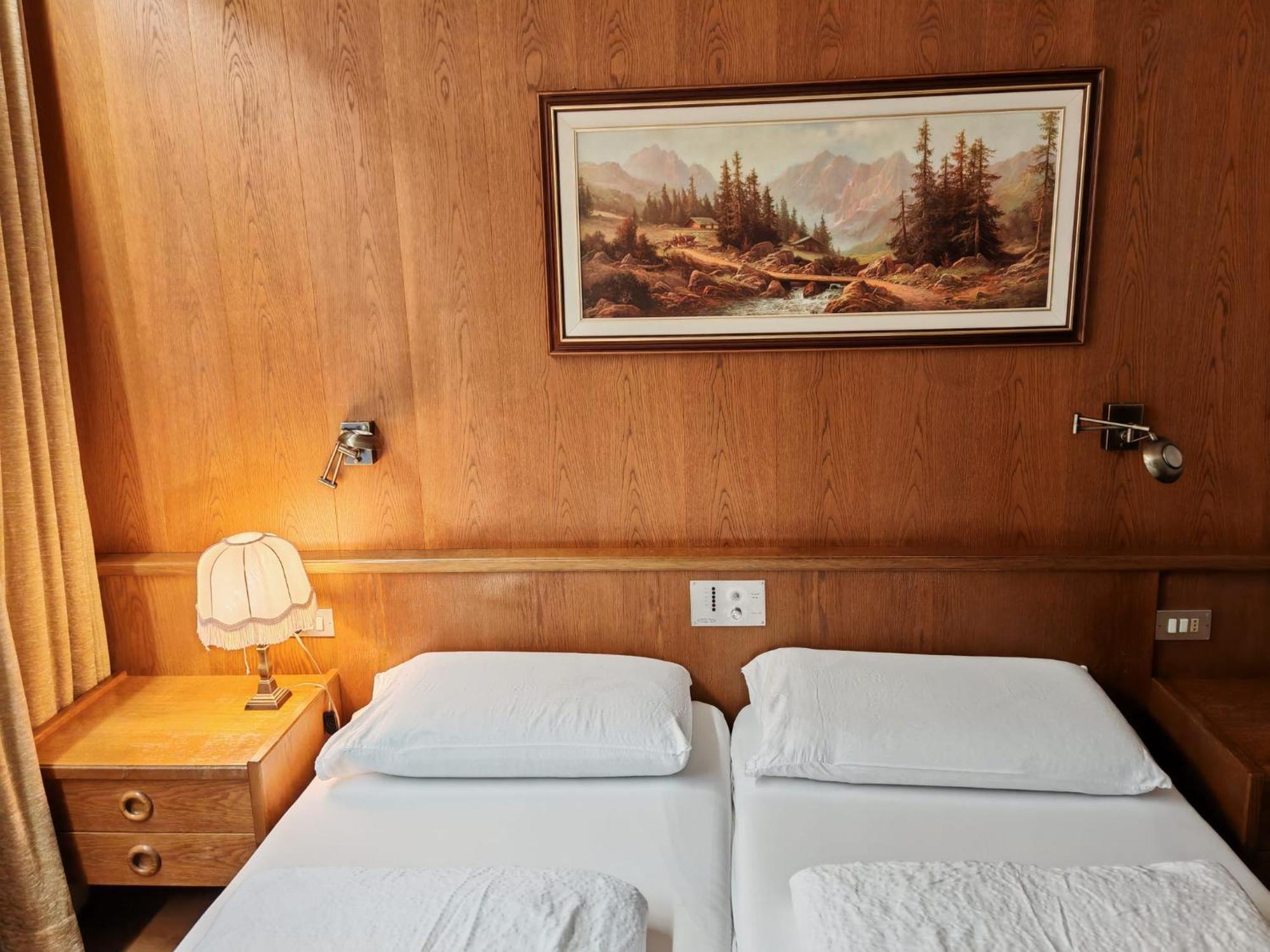 Hotel Alpenblick Sarentino Eksteriør billede
